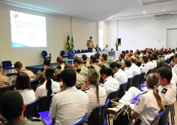 Fundação Tiradentes e Complexo de Saúde dão início à I Jornada de Saúde dos Militares de Goiás