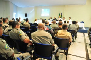 Iniciativa entre entidades alerta policiais sobre câncer de próstata